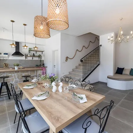 Apartman Tilagus - Nostromo *