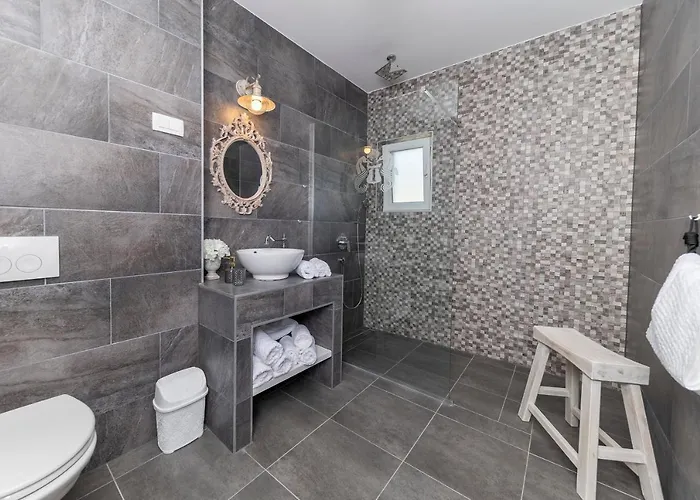 Tilagus - Nostromo *